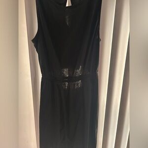 Ten Tree Black Sleeveless Dress